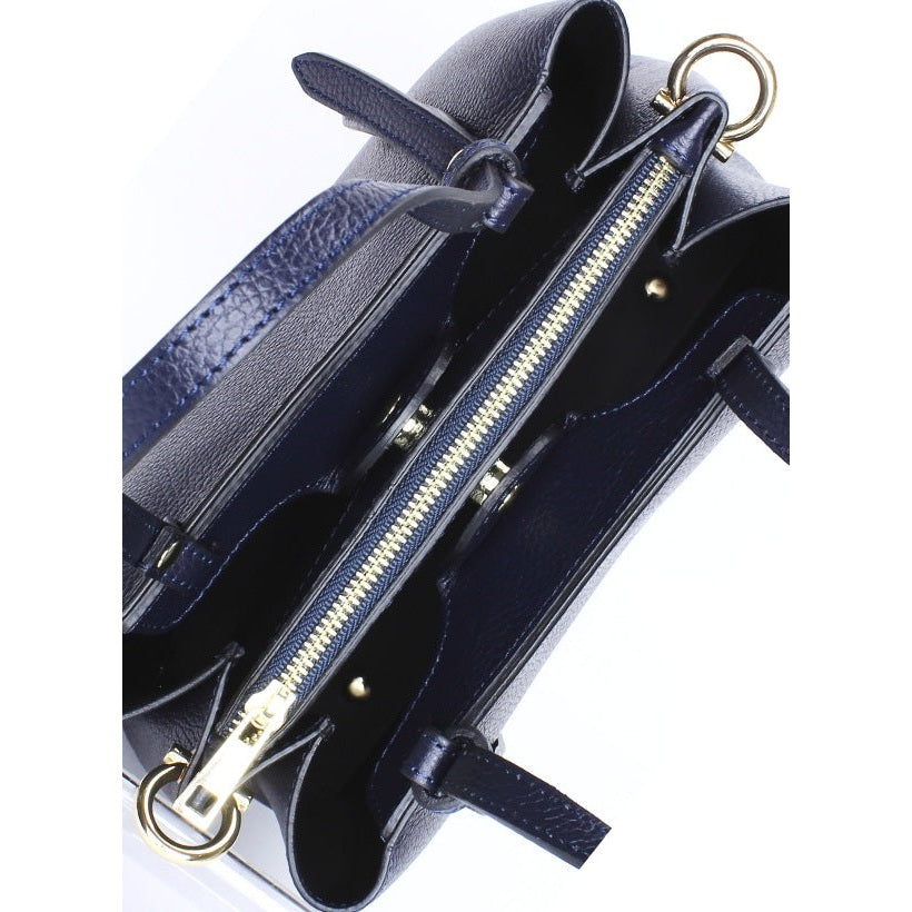 Post – Bleu Marine