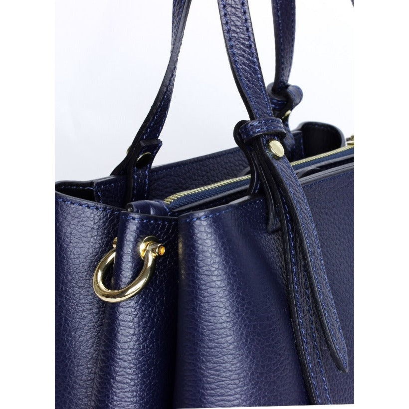 Post – Bleu Marine