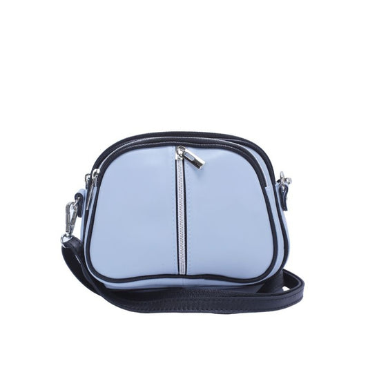 La Voyageuse – Tons de Bleu