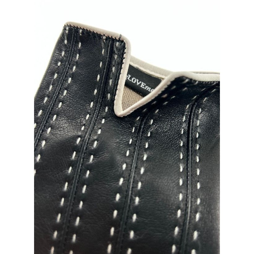 D46 Doublé Soie – Noir avec détails contrastés