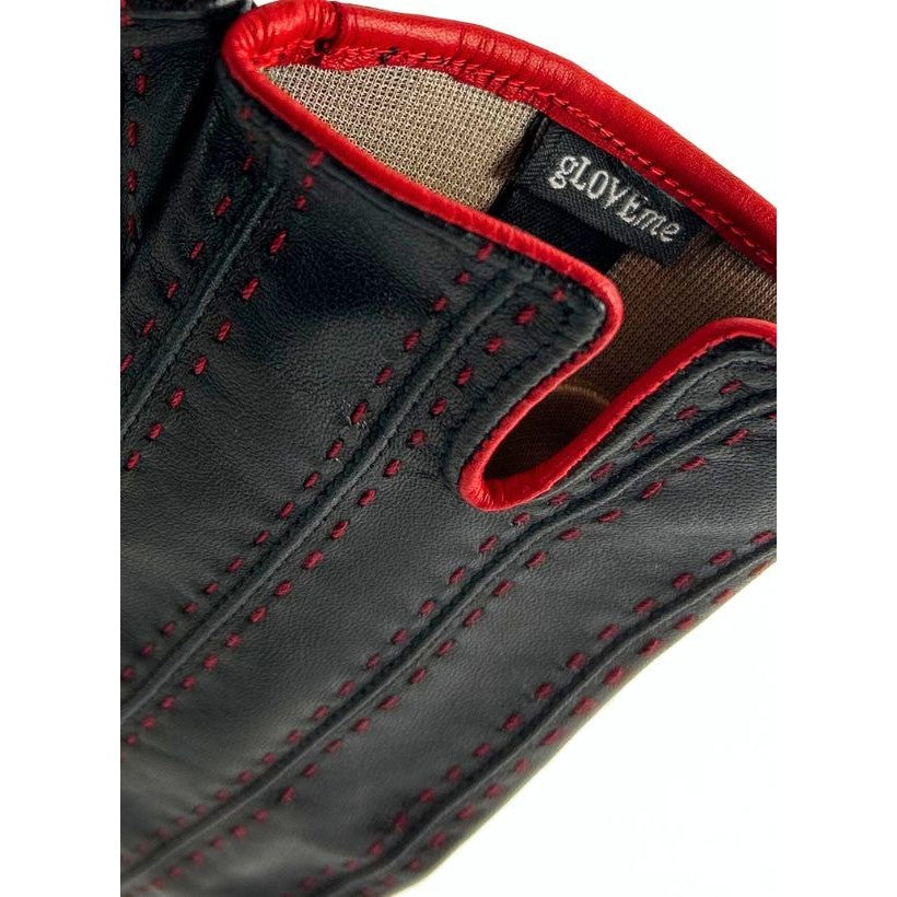 D46 Doublé Soie – Noir avec détails contrastés