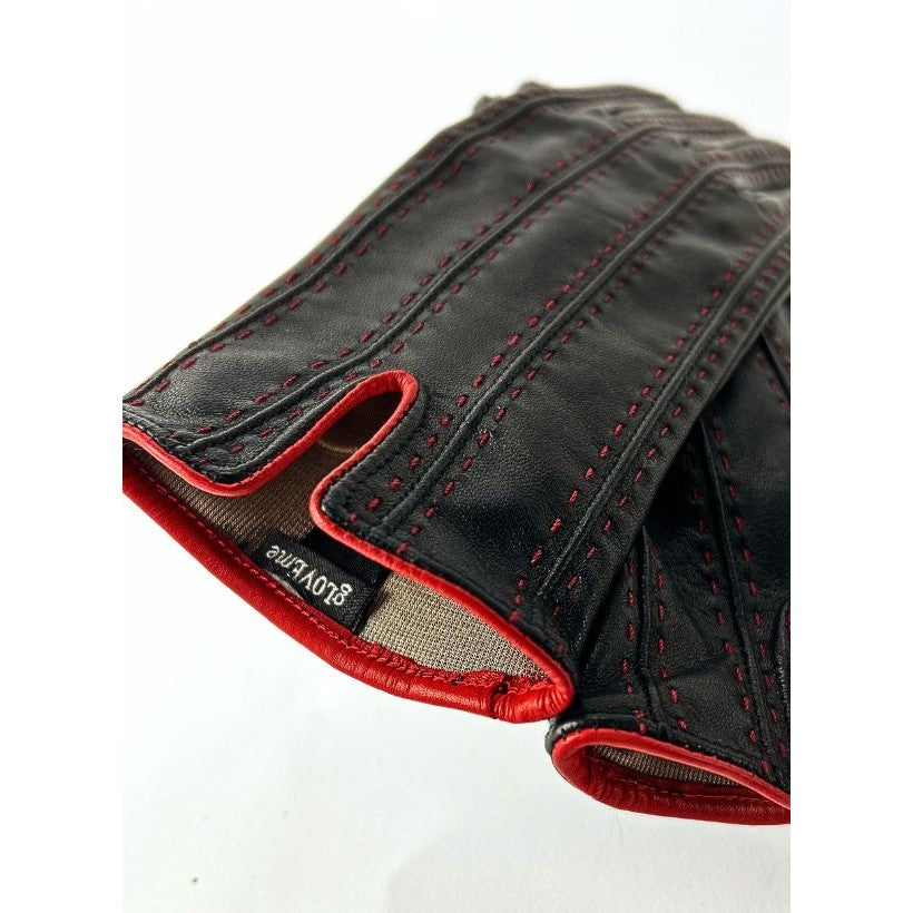 D46 Doublé Soie – Noir avec détails contrastés