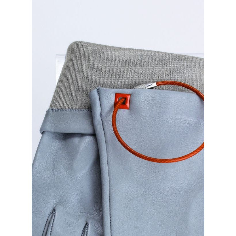 Piegolina Doublè Soie – Élégance quotidienne en noir, gris foncé et gris clair